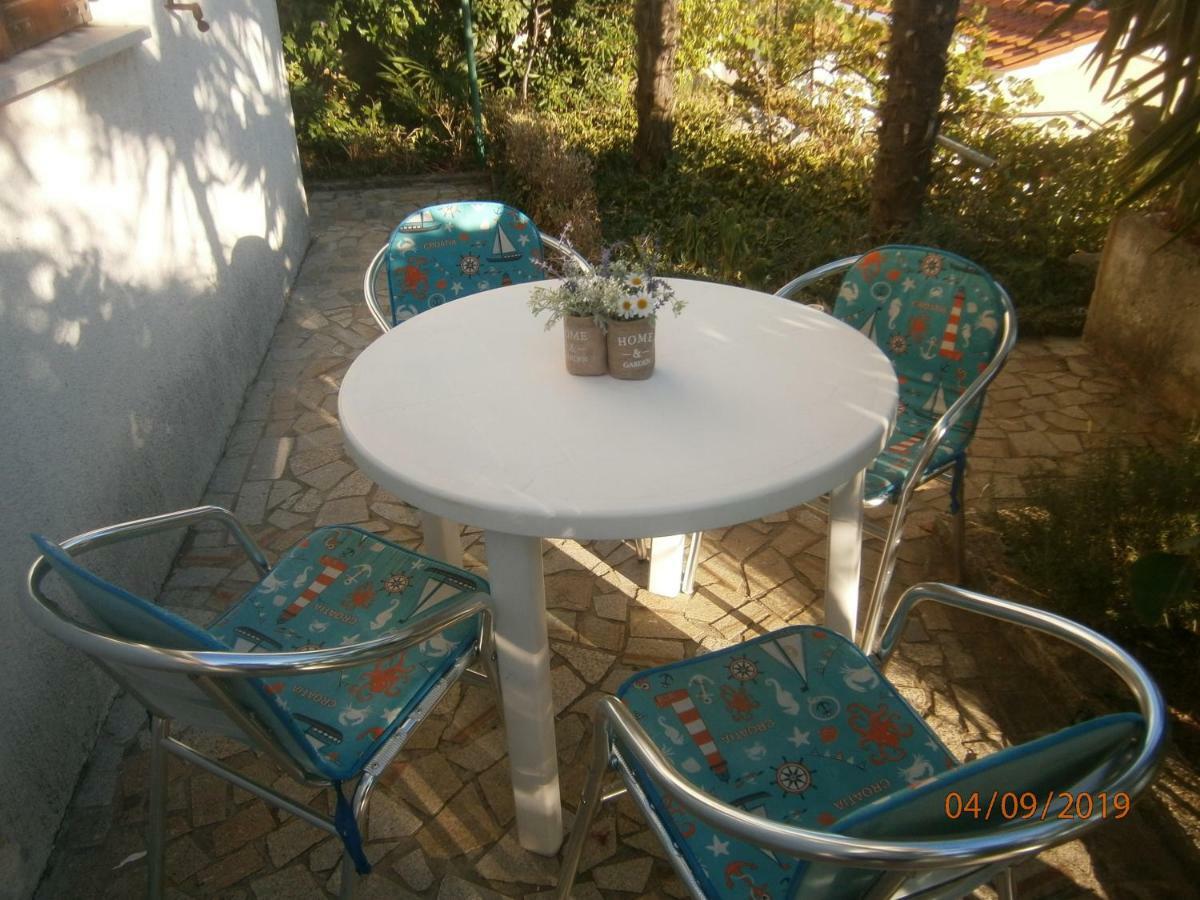 Apartments Sea And Sun Rabac Exterior photo